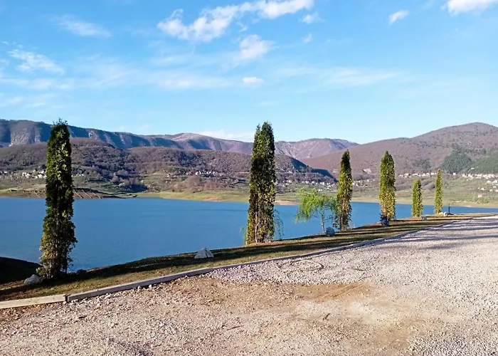 Auto Grubesa 캠프장 *