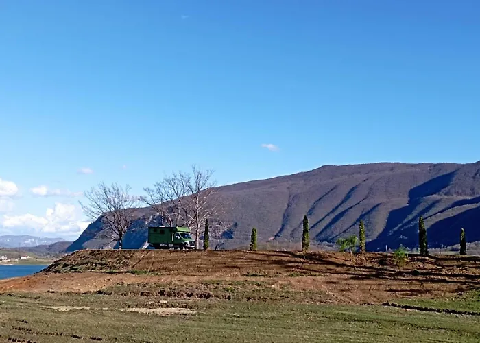 Auto Grubesa 캠프장 Scit