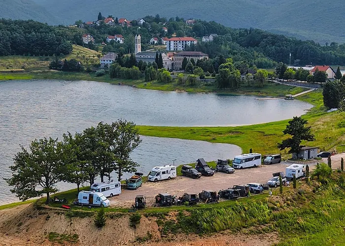 캠프장 Auto Grubesa Scit